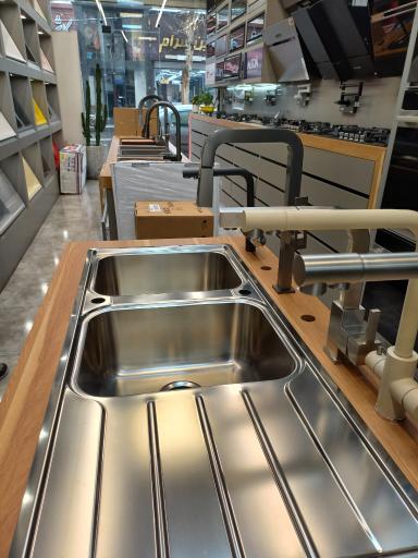 عکس فروشگاه تجهیزات آشپزخانه آون پلاس