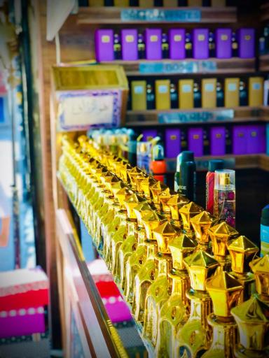 عکس عطر و ادکلن لاکچری