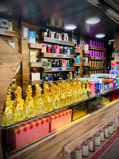 عکس عطر و ادکلن لاکچری