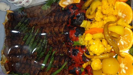 آشپزخانه صنعتی و رستوران امید به خدا