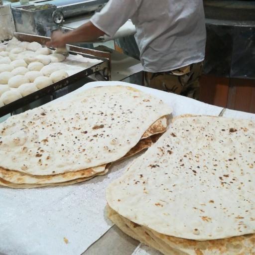 عکس خبازی نانوایی سید