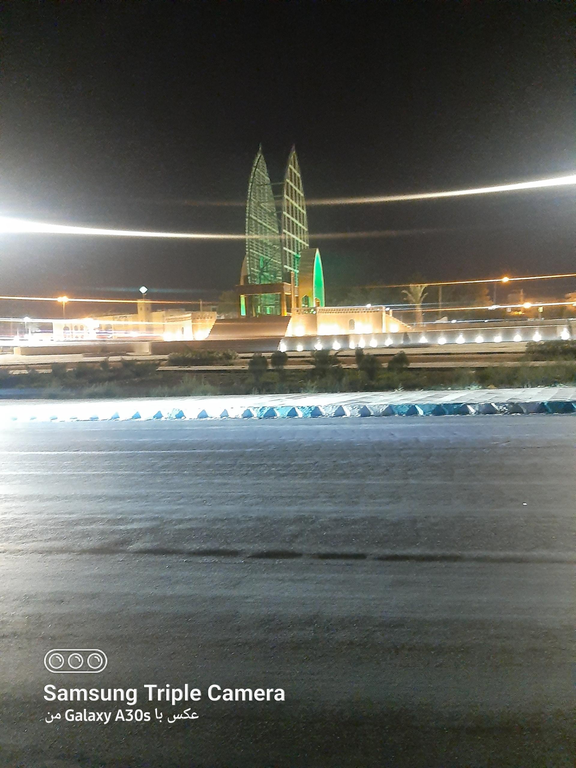 عکس میدان امام رضا