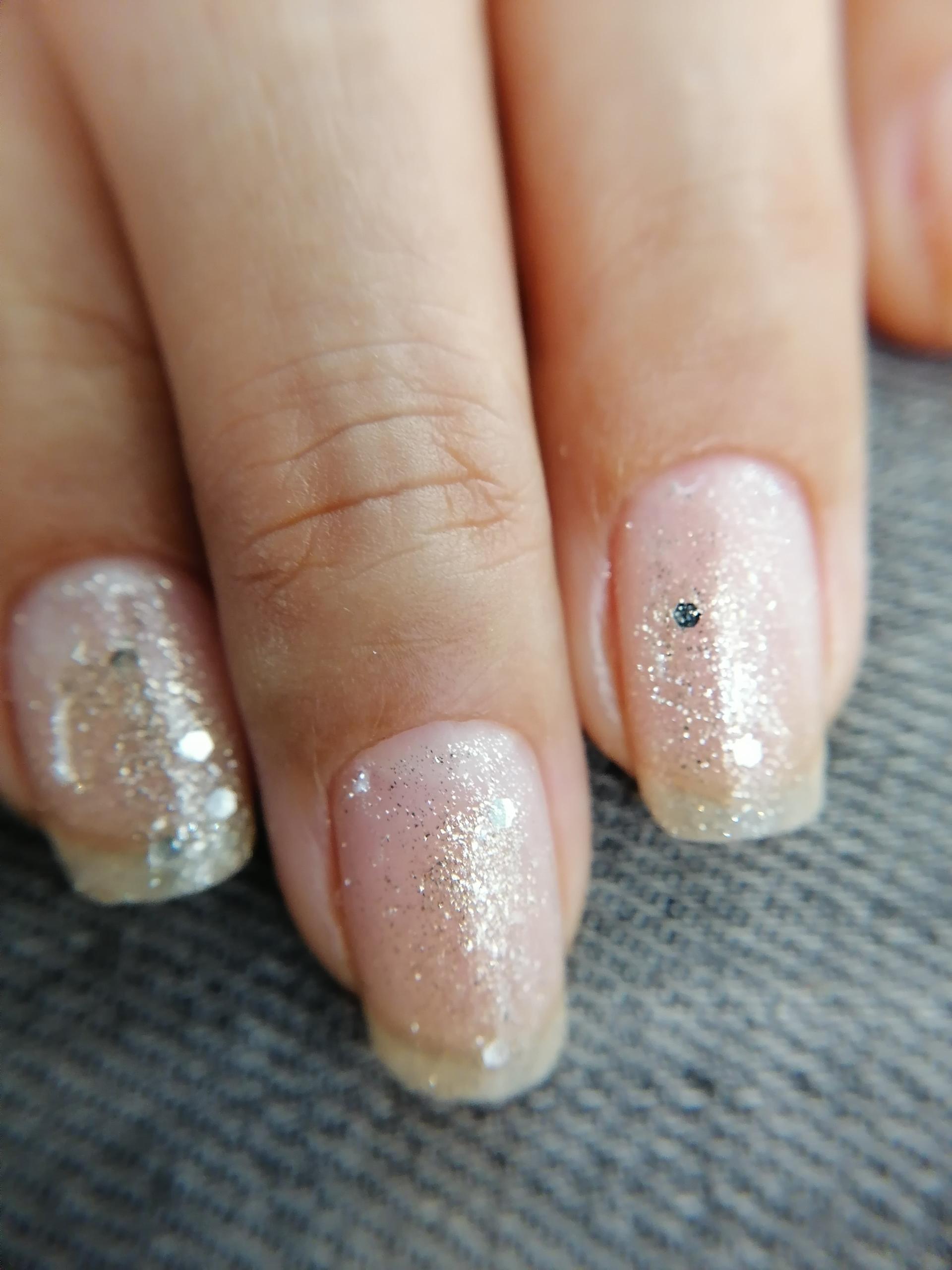 عکس مرکز زیبایی تخصصی پوست و ناخن رجاء حسینی