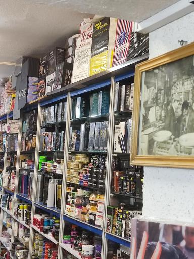 عکس فروشگاه لوازم آرایشگاه مردانه حکیم الهی