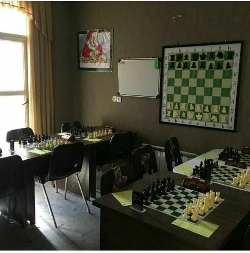 عکس باشگاه شطرنج شاه مات