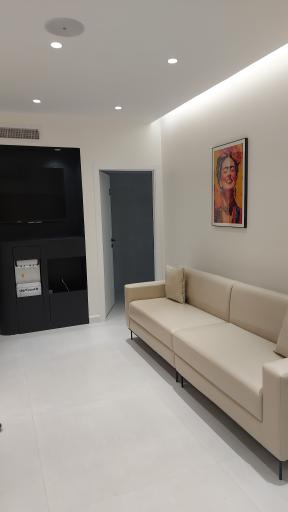 عکس مطب دکتر محمدصادق کلانتری متخصص بیماری های پوست