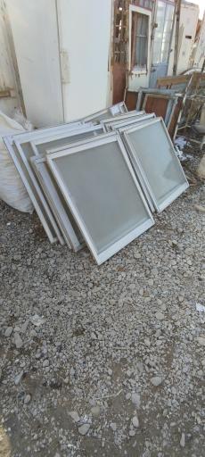 عکس انبار ضایعات و آهن آلات مستعمل نیزه