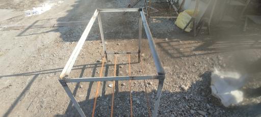 عکس انبار ضایعات و آهن آلات مستعمل نیزه