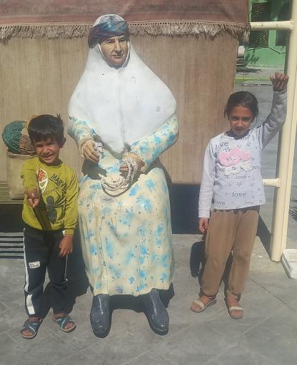عکس باغین