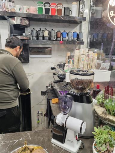 عکس قهوه لئو