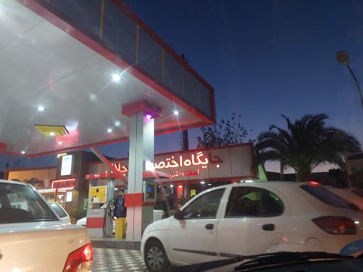 عکس پمپ بنزین جلال آستانه اشرفیه