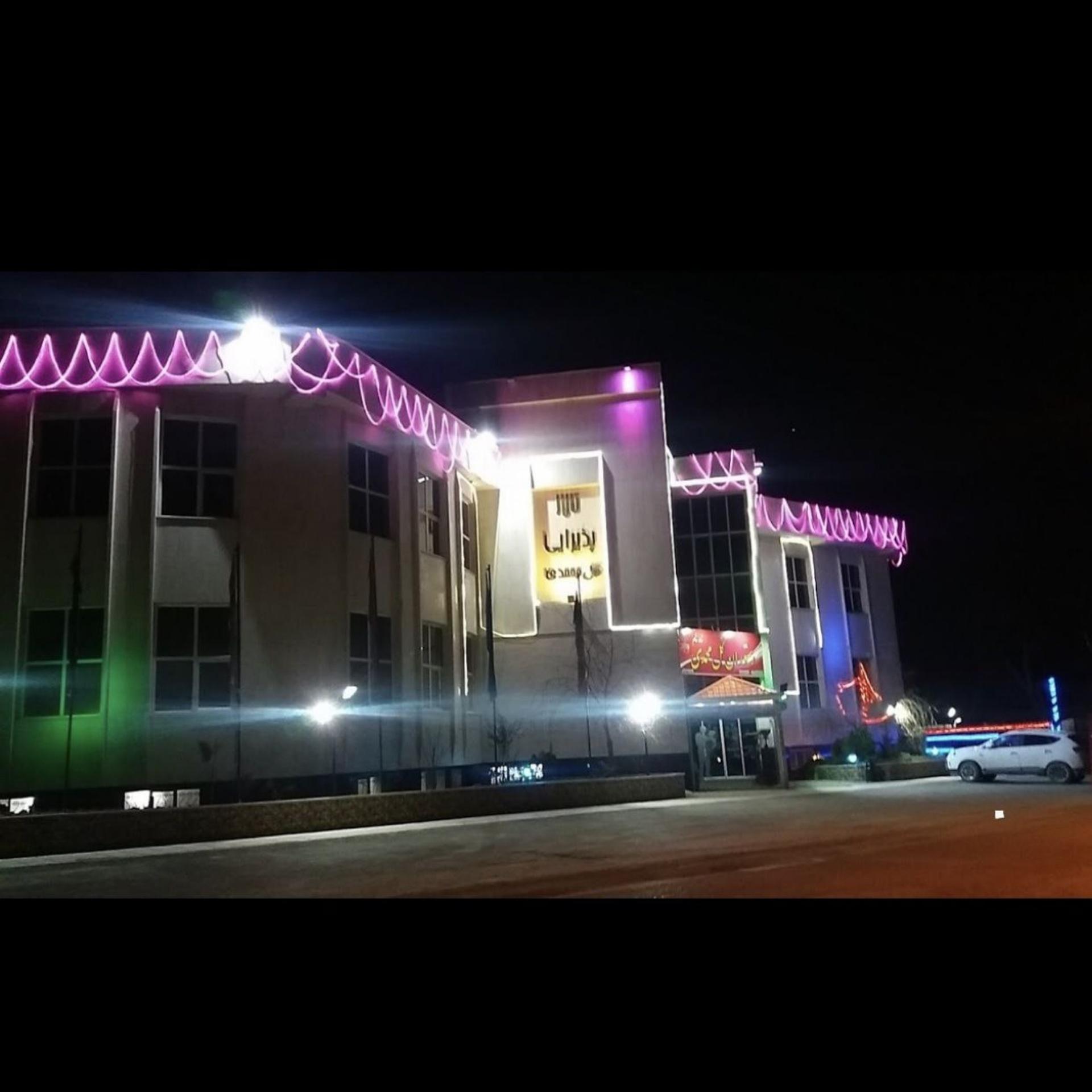 عکس تالار و رستوران گل محمدی