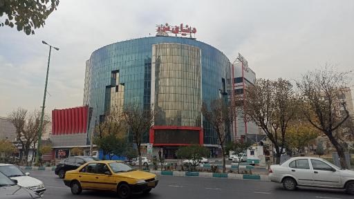 عکس مرکز خرید دنیای نور