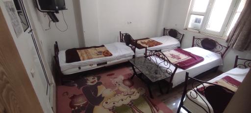 عکس مهمانپذیر و غذاخوری میدیا