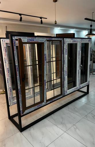 عکس در و پنجره یو پی وی سی پالادین