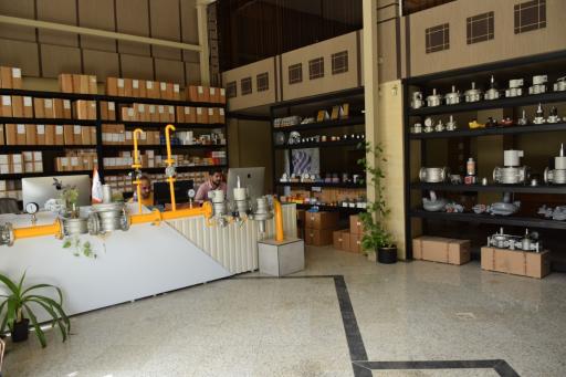 عکس فروشگاه فارا