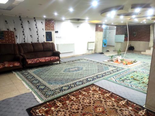عکس مهمانپذیر و غذاخوری میدیا