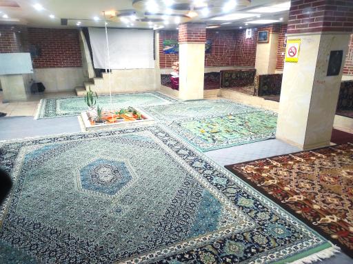 عکس مهمانپذیر و غذاخوری میدیا