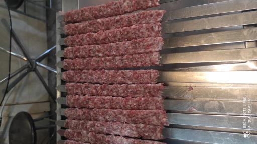 عکس کبابی حاج امیر گلپایگانی