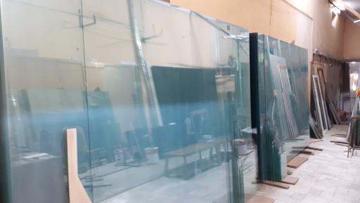 عکس شیشه بری