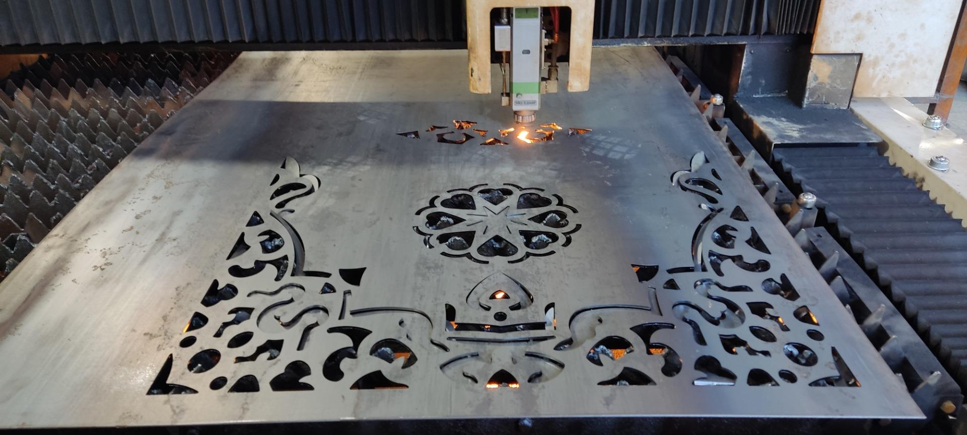 عکس آسمان صعود ایرانیان گستر