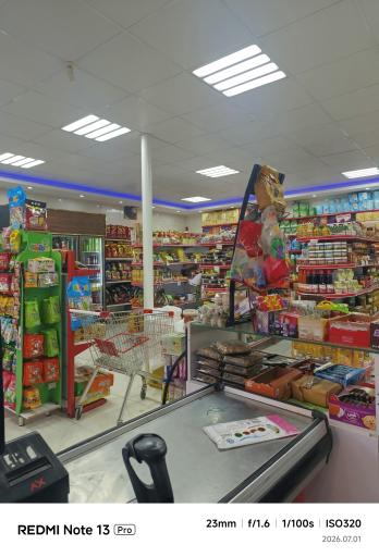 عکس سوپرمارکت پاسارگاد 