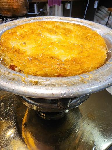 عکس مرکز تولید و فروش باقلوا استانبولی لذیذ