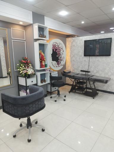 عکس سالن زیبایی آوا بدری