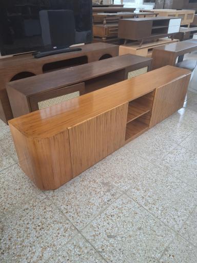 عکس بازارتولیدی میز ال سی دی و کنسول سفارشی فرهمند