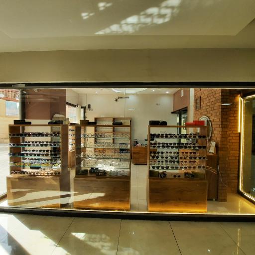 عکس عینک چشمینو