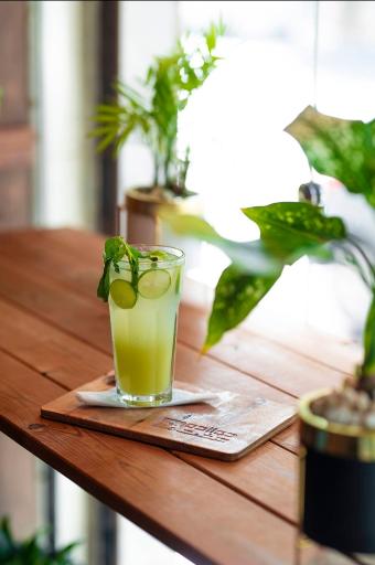 عکس کافه 12.8