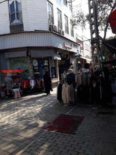 عکس بازار سید جوادی امامزاده حسن 
