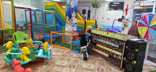 خانه بازی اعجوبه ها