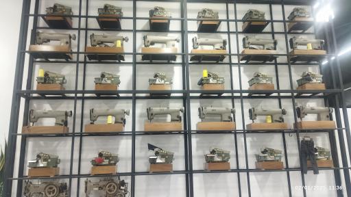 عکس فروشگاه بلو اوتلت