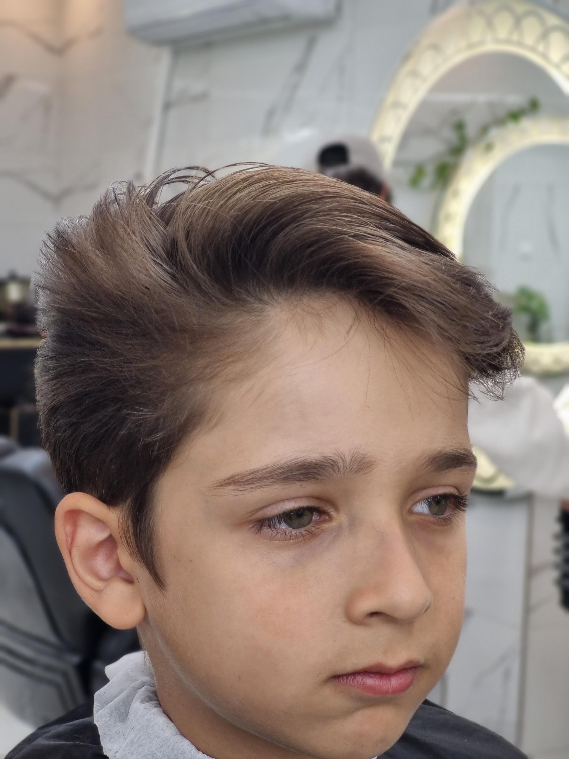 عکس آرایشگاه مردانه وی آی پی