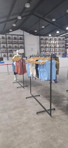 عکس فروشگاه بلو اوتلت