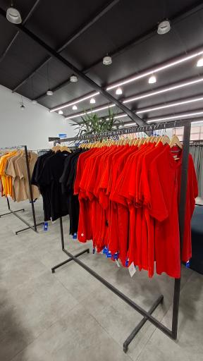 عکس فروشگاه بلو اوتلت