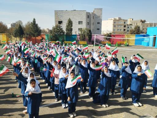 عکس دبستان دوره دوم دخترانه شهید رودگری 