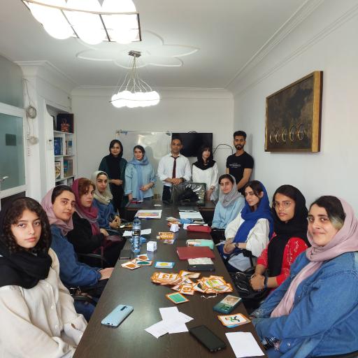 عکس آکادمی زبان داریان 