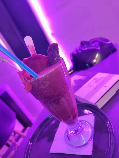 عکس کافه کاژه