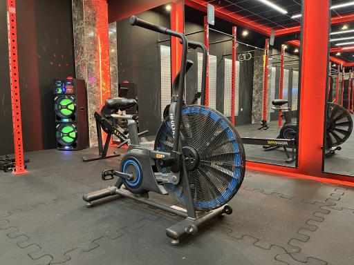 عکس باشگاه جعبه سیاه