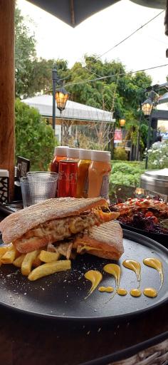 عکس کافه رستوران لامیراژ