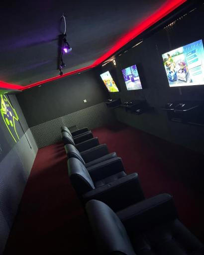 عکس هپی هوم