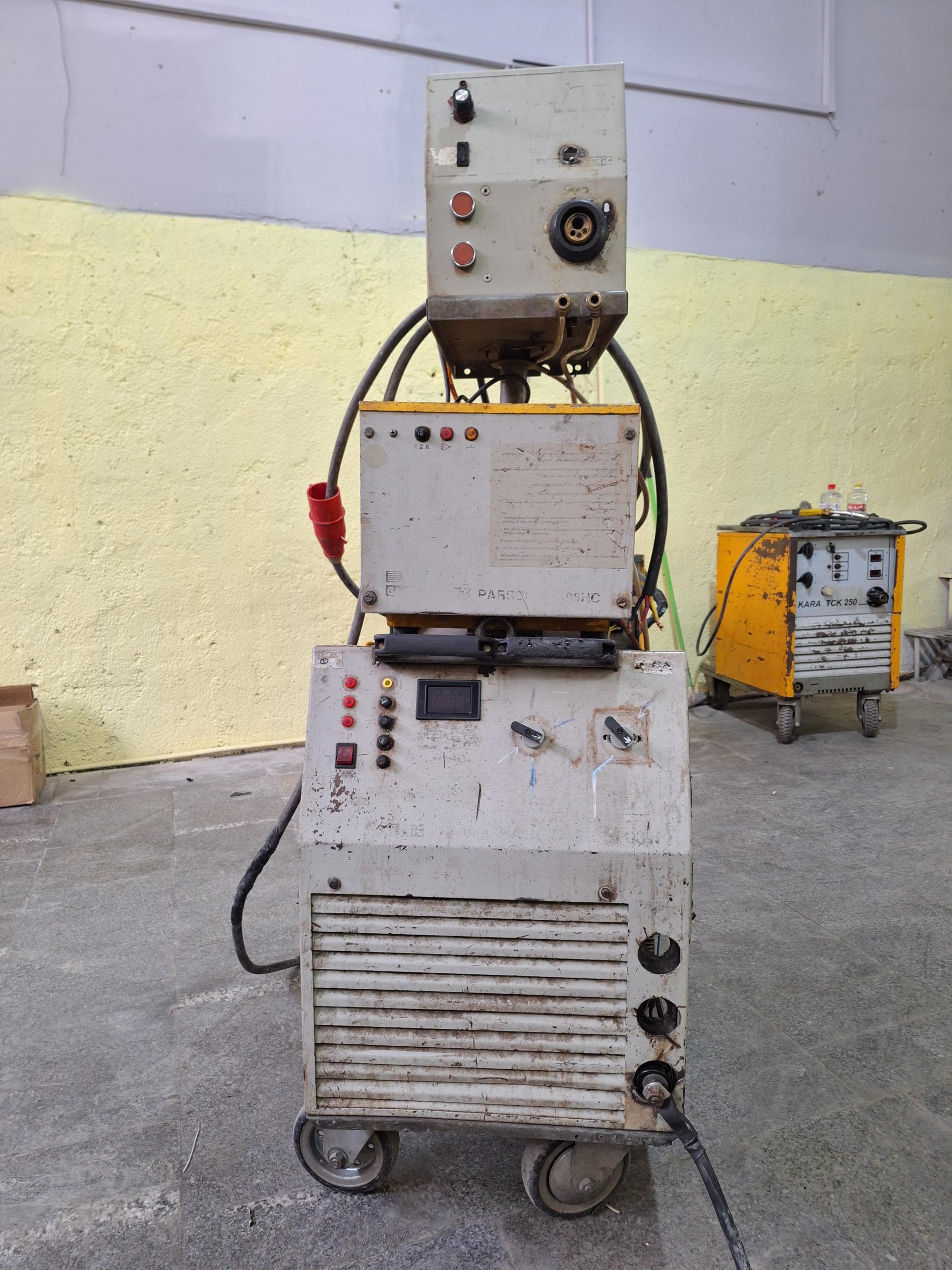 عکس جوش سرویس