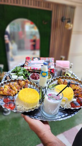 عکس کافه رستوران درباری