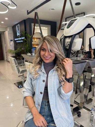 عکس سالن زیبایی هرمود