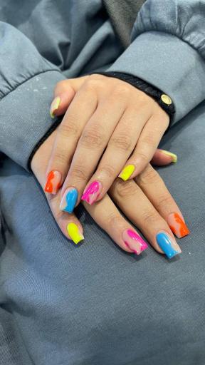 عکس سالن زیبایی هرمود