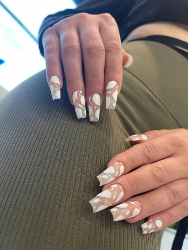 عکس سالن زیبایی هرمود