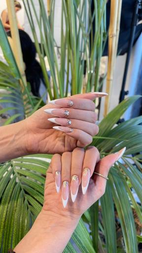 عکس سالن زیبایی هرمود