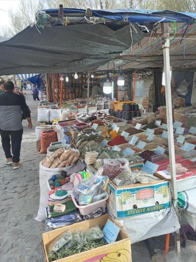 عکس بازار سنتی کندوان